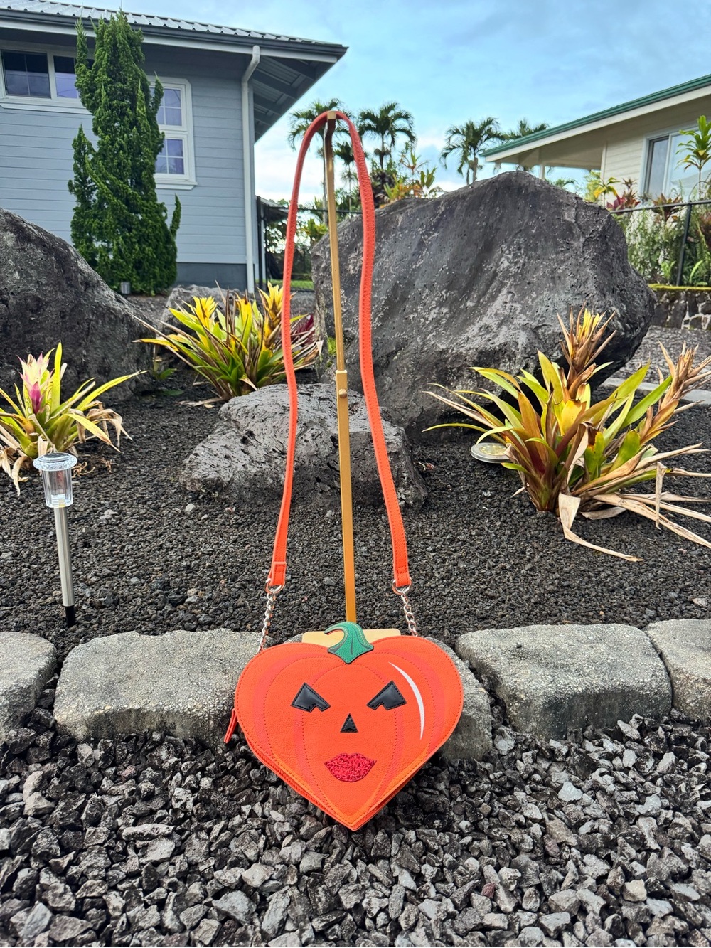 Betsey Johnson Halloween Pumpkin Heart Crossbody Bag Jack O Lantern